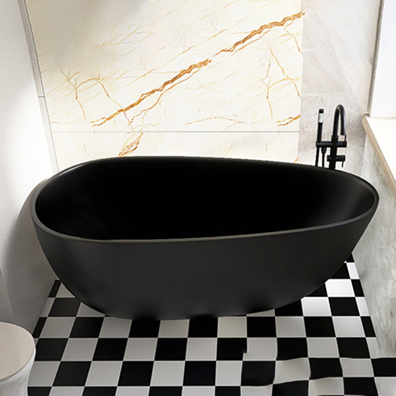 Acrylic-Fiberglass Oval Bathtub Contemporary Soaking Bathtub with Drain and Overflow Trim Clearhalo 'Bathroom Remodel & Bathroom Fixtures' 'Bathtubs' 'Home Improvement' 'home_improvement' 'home_improvement_bathtubs' 'Showers & Bathtubs' 6201082