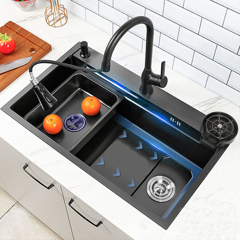 Contemporary Kitchen Sink Stainless Steel Kitchen Sink with Drain Assembly Clearhalo 'Home Improvement' 'home_improvement' 'home_improvement_kitchen_sinks' 'Kitchen Remodel & Kitchen Fixtures' 'Kitchen Sinks & Faucet Components' 'Kitchen Sinks' 'kitchen_sinks' 6211881