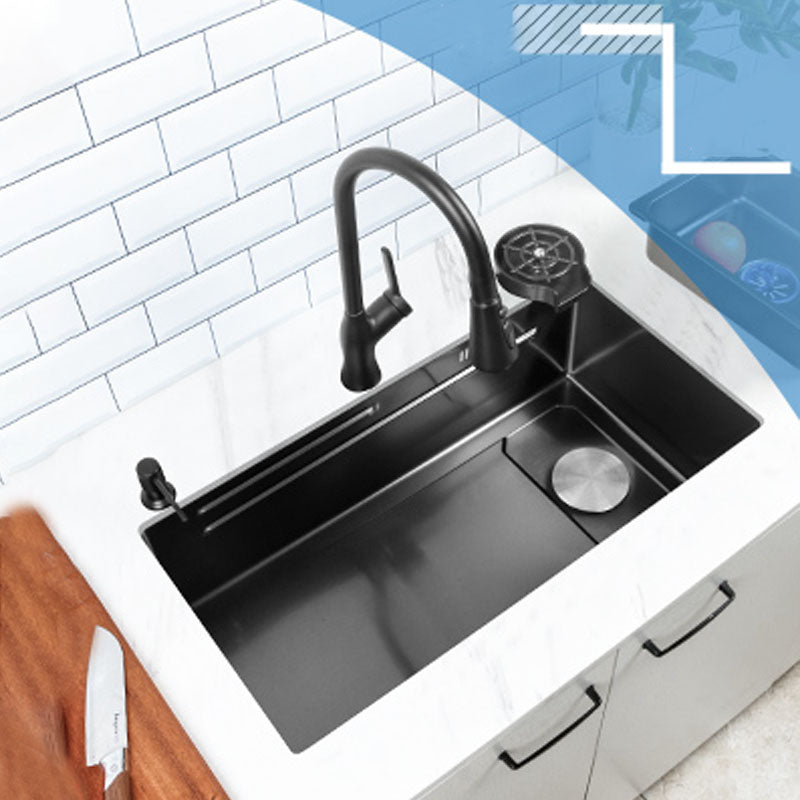Contemporary Kitchen Sink Stainless Steel Kitchen Sink with Drain Assembly Clearhalo 'Home Improvement' 'home_improvement' 'home_improvement_kitchen_sinks' 'Kitchen Remodel & Kitchen Fixtures' 'Kitchen Sinks & Faucet Components' 'Kitchen Sinks' 'kitchen_sinks' 6211903