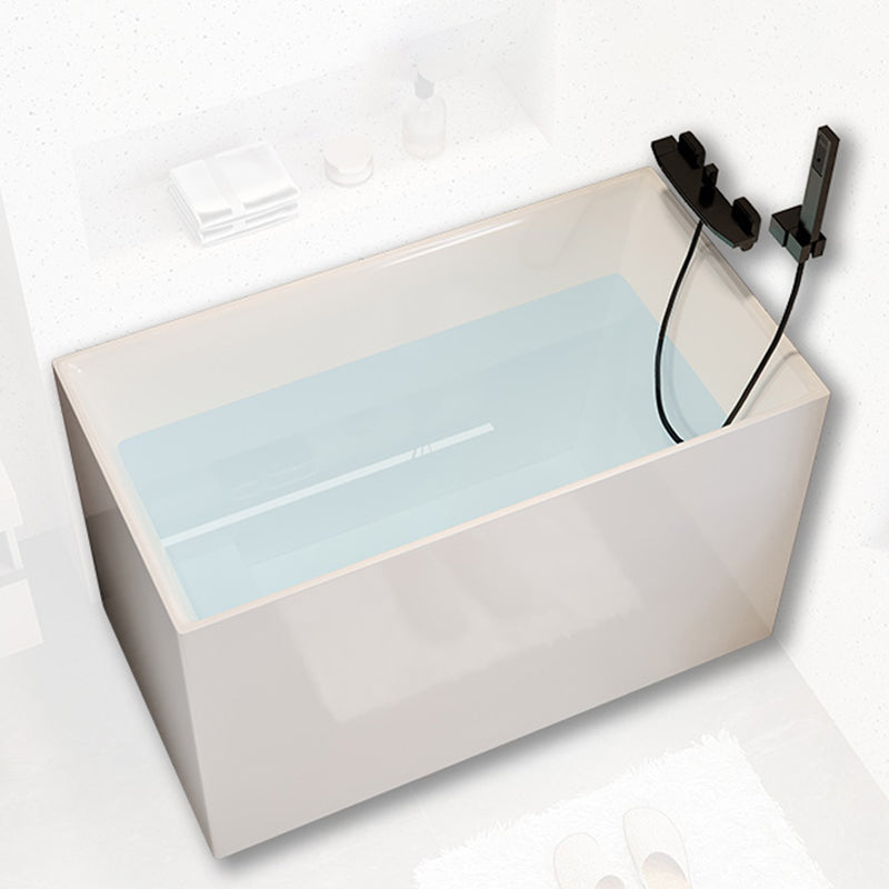 Modern Soaking Bath Tub Center Drain Placement Stand Alone Bathtub Clearhalo 'Bathroom Remodel & Bathroom Fixtures' 'Bathtubs' 'Home Improvement' 'home_improvement' 'home_improvement_bathtubs' 'Showers & Bathtubs' 6226183