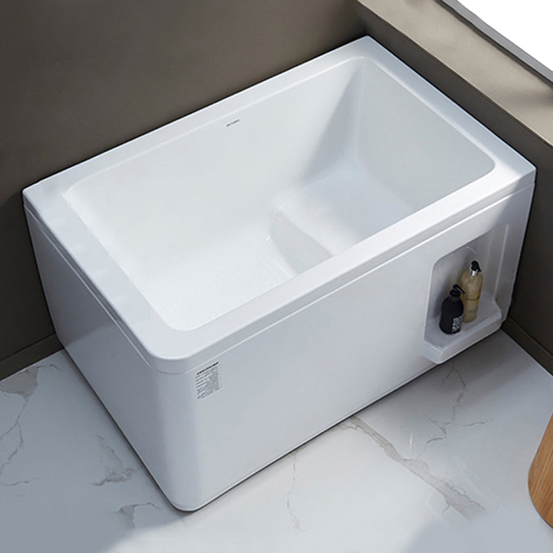 Small Tub Modern Soaking White Acrylic Bathroom Back to Wall Bathtub Tub Only Left Tub Clearhalo 'Bathroom Remodel & Bathroom Fixtures' 'Bathtubs' 'Home Improvement' 'home_improvement' 'home_improvement_bathtubs' 'Showers & Bathtubs' 6250267