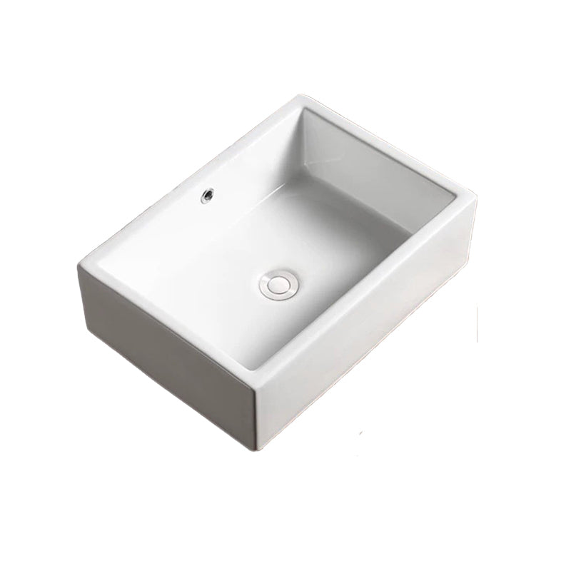 Modern Vessel Bathroom Sink Porcelain Oval with Pop-Up Drain Bathroom Sink Clearhalo 'Bathroom Remodel & Bathroom Fixtures' 'Bathroom Sinks & Faucet Components' 'Bathroom Sinks' 'bathroom_sink' 'Home Improvement' 'home_improvement' 'home_improvement_bathroom_sink' 6255944