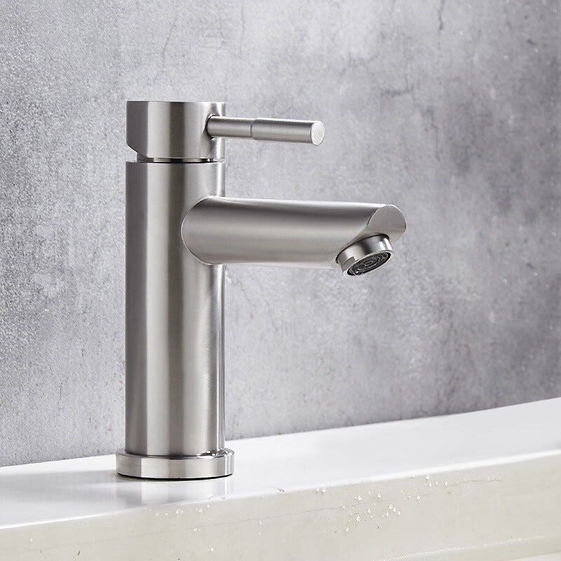 Modern Sliver Centerset Faucet Solid Color Bathroom Faucet with Lever Handle Clearhalo 'Bathroom Remodel & Bathroom Fixtures' 'Bathroom Sink Faucets' 'Bathroom Sinks & Faucet Components' 'bathroom_sink_faucets' 'Home Improvement' 'home_improvement' 'home_improvement_bathroom_sink_faucets' 6272451