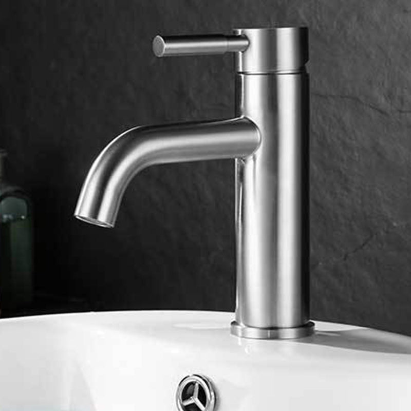 Modern Sliver Centerset Faucet Solid Color Bathroom Faucet with Lever Handle Clearhalo 'Bathroom Remodel & Bathroom Fixtures' 'Bathroom Sink Faucets' 'Bathroom Sinks & Faucet Components' 'bathroom_sink_faucets' 'Home Improvement' 'home_improvement' 'home_improvement_bathroom_sink_faucets' 6272453