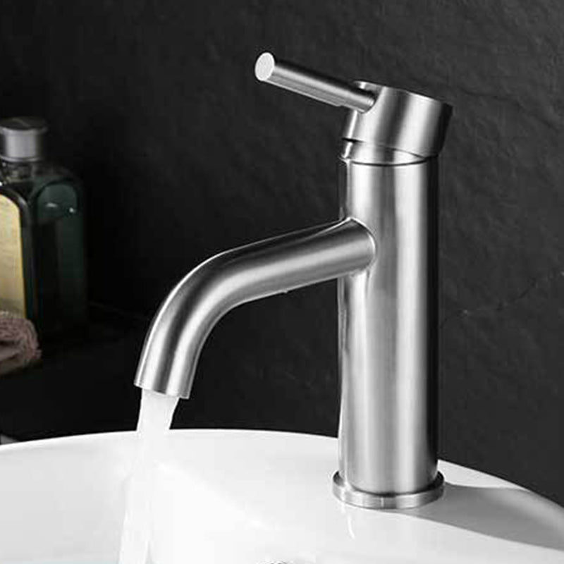 Modern Sliver Centerset Faucet Solid Color Bathroom Faucet with Lever Handle Clearhalo 'Bathroom Remodel & Bathroom Fixtures' 'Bathroom Sink Faucets' 'Bathroom Sinks & Faucet Components' 'bathroom_sink_faucets' 'Home Improvement' 'home_improvement' 'home_improvement_bathroom_sink_faucets' 6272455