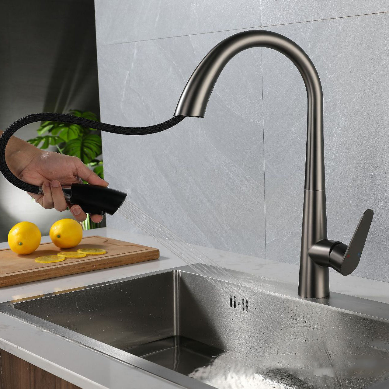Modern Kitchen Faucet Stainless Steel Single Handle Retractable High Arc Kitchen Faucet Clearhalo 'Home Improvement' 'home_improvement' 'home_improvement_kitchen_faucets' 'Kitchen Faucets' 'Kitchen Remodel & Kitchen Fixtures' 'Kitchen Sinks & Faucet Components' 'kitchen_faucets' 6298251