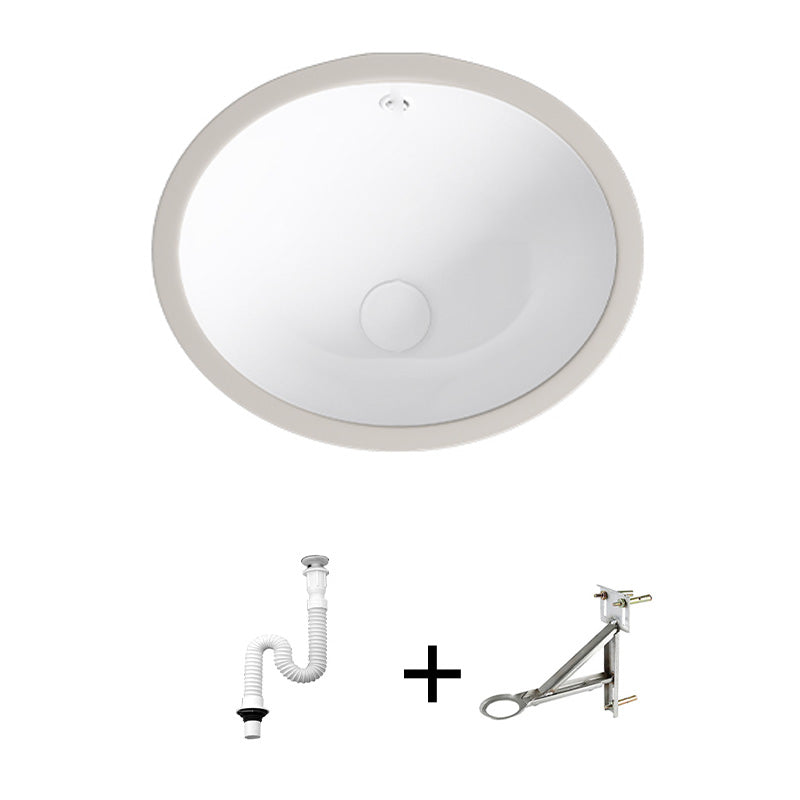 Modern Bathroom Sink Pop-Up Drain Porcelain Solid Color Oval-Shape Vessel Lavatory Sink 18.3"L x 14.6"W x 7.9"H Sink Clearhalo 'Bathroom Remodel & Bathroom Fixtures' 'Bathroom Sinks & Faucet Components' 'Bathroom Sinks' 'bathroom_sink' 'Home Improvement' 'home_improvement' 'home_improvement_bathroom_sink' 6298758