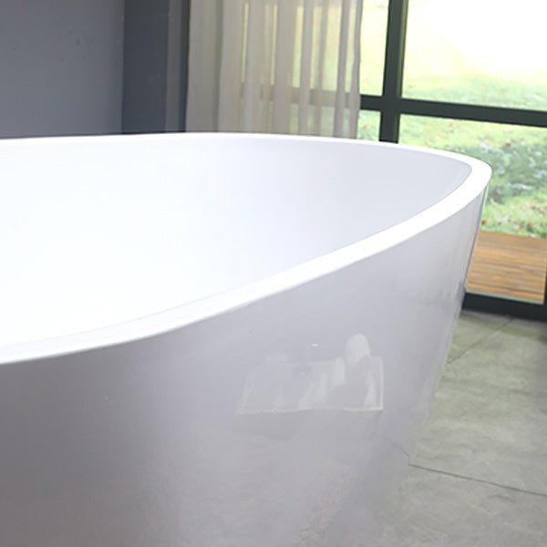 Freestanding Soaking Bathtub White Center Drain Acrylic Bath Tub Clearhalo 'Bathroom Remodel & Bathroom Fixtures' 'Bathtubs' 'Home Improvement' 'home_improvement' 'home_improvement_bathtubs' 'Showers & Bathtubs' 6310460