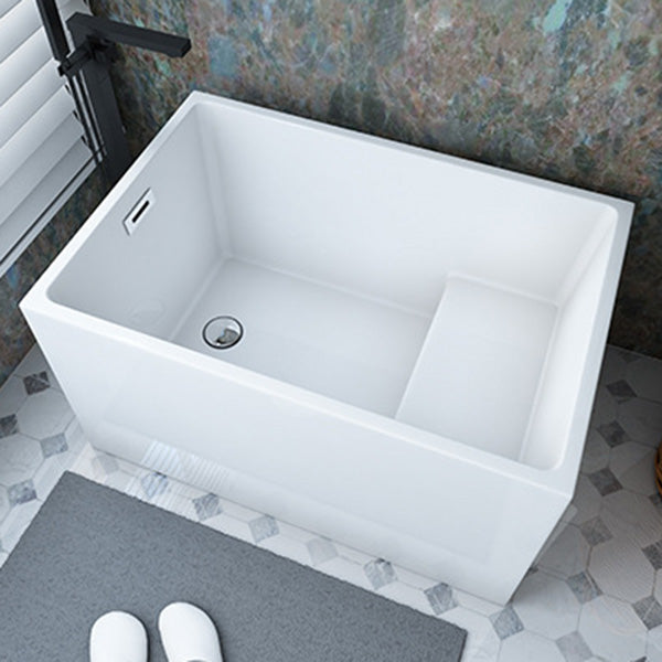 Bathroom Modern Acrylic Small Tub with Left-Hand Drain Bathtub 43"L x 30"W x 28"H Clearhalo 'Bathroom Remodel & Bathroom Fixtures' 'Bathtubs' 'Home Improvement' 'home_improvement' 'home_improvement_bathtubs' 'Showers & Bathtubs' 6323173