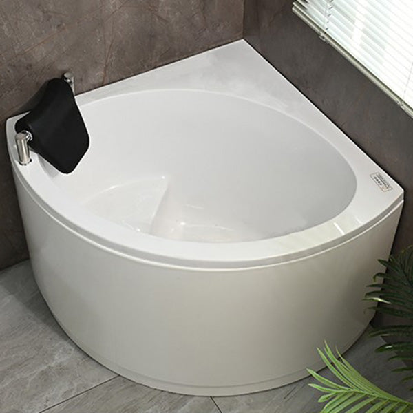 Bathroom Modern Corner Bathtub with Drain and Overflow Trim Bath Tub 35"L x 35"W x 26"H Tub Only Tub Clearhalo 'Bathroom Remodel & Bathroom Fixtures' 'Bathtubs' 'Home Improvement' 'home_improvement' 'home_improvement_bathtubs' 'Showers & Bathtubs' 6323278