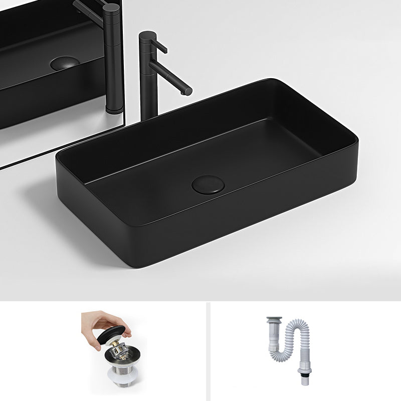 Modern Bathroom Sink Pop-Up Drain Porcelain Round Vessel Lavatory Sink Black 24"L x 14"W x 4"H Sink Clearhalo 'Bathroom Remodel & Bathroom Fixtures' 'Bathroom Sinks & Faucet Components' 'Bathroom Sinks' 'bathroom_sink' 'Home Improvement' 'home_improvement' 'home_improvement_bathroom_sink' 6327953