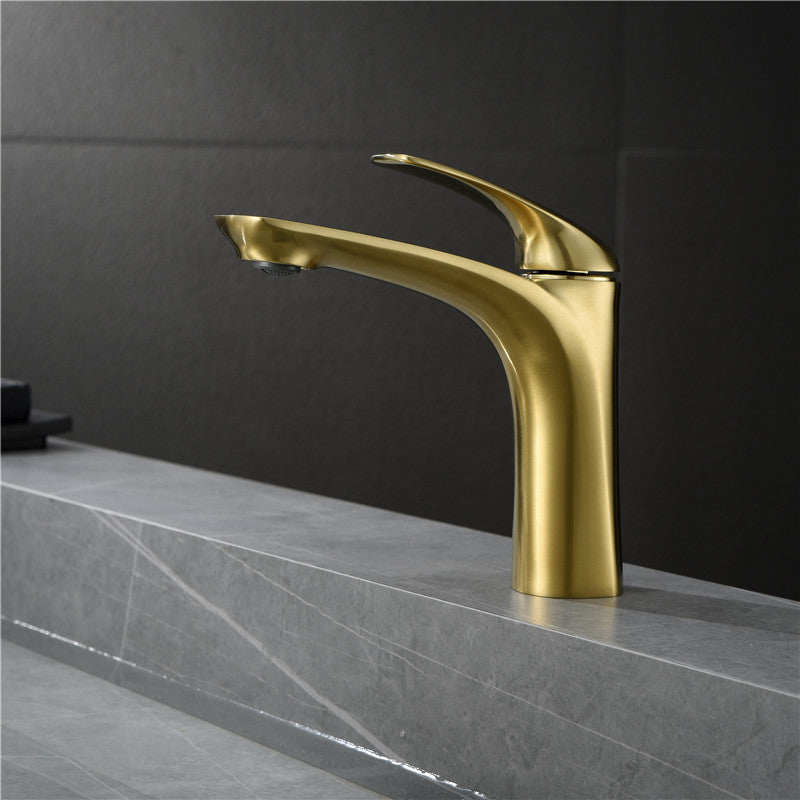 Modern Style Centerset Faucet Lever Handles Faucet for Bathroom Clearhalo 'Bathroom Remodel & Bathroom Fixtures' 'Bathroom Sink Faucets' 'Bathroom Sinks & Faucet Components' 'bathroom_sink_faucets' 'Home Improvement' 'home_improvement' 'home_improvement_bathroom_sink_faucets' 6333163