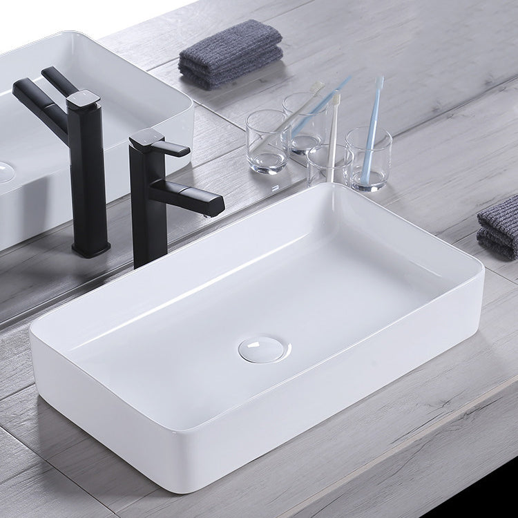 Modern Bathroom Sink Porcelain Rectangular Pop-Up Drain and Drain Assembly Basin Sink Clearhalo 'Bathroom Remodel & Bathroom Fixtures' 'Bathroom Sinks & Faucet Components' 'Bathroom Sinks' 'bathroom_sink' 'Home Improvement' 'home_improvement' 'home_improvement_bathroom_sink' 6333634