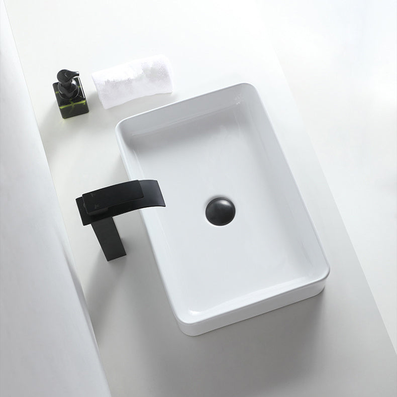 Modern Bathroom Sink Porcelain Rectangular Pop-Up Drain and Drain Assembly Basin Sink Clearhalo 'Bathroom Remodel & Bathroom Fixtures' 'Bathroom Sinks & Faucet Components' 'Bathroom Sinks' 'bathroom_sink' 'Home Improvement' 'home_improvement' 'home_improvement_bathroom_sink' 6333639