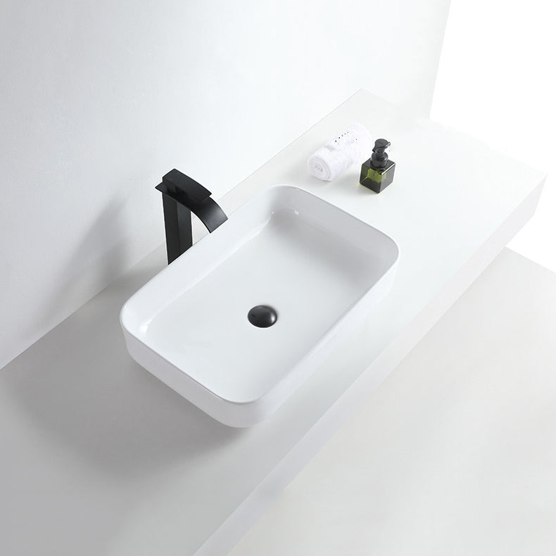 Modern Bathroom Sink Porcelain Rectangular Pop-Up Drain and Drain Assembly Basin Sink Clearhalo 'Bathroom Remodel & Bathroom Fixtures' 'Bathroom Sinks & Faucet Components' 'Bathroom Sinks' 'bathroom_sink' 'Home Improvement' 'home_improvement' 'home_improvement_bathroom_sink' 6333659