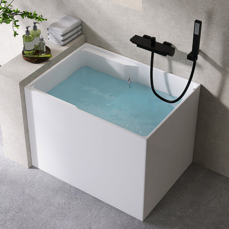 Modern Rectangular White Bathtub Acrylic Back to Wall with Drain Bath Tub 43"L x 24"W x 28"H Clearhalo 'Bathroom Remodel & Bathroom Fixtures' 'Bathtubs' 'Home Improvement' 'home_improvement' 'home_improvement_bathtubs' 'Showers & Bathtubs' 6367823