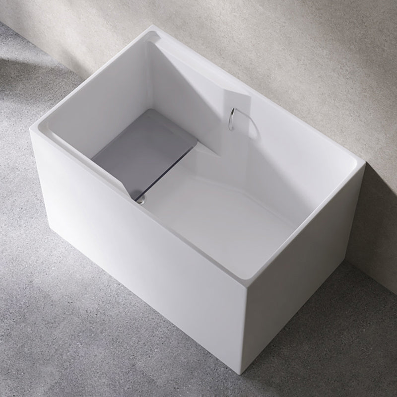 Modern Rectangular White Bathtub Acrylic Back to Wall with Drain Bath Tub Clearhalo 'Bathroom Remodel & Bathroom Fixtures' 'Bathtubs' 'Home Improvement' 'home_improvement' 'home_improvement_bathtubs' 'Showers & Bathtubs' 6367825