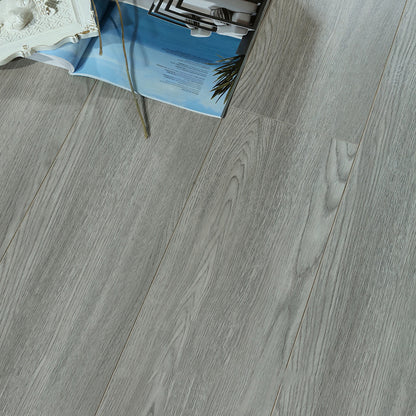 Waterproof Laminate Flooring Modern Wood Laminate Plank Flooring White/ Gray Clearhalo 'Flooring 'Home Improvement' 'home_improvement' 'home_improvement_laminate_flooring' 'Laminate Flooring' 'laminate_flooring' Walls and Ceiling' 6399038