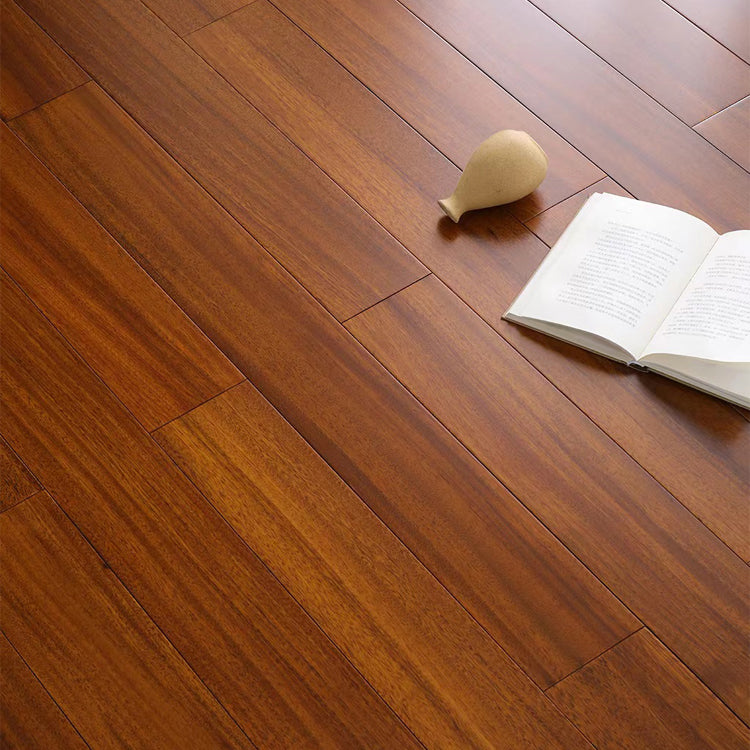 Slip Resistant Laminate Floor Groove Locking Laminate Plank Flooring Light Brown Clearhalo 'Flooring 'Home Improvement' 'home_improvement' 'home_improvement_laminate_flooring' 'Laminate Flooring' 'laminate_flooring' Walls and Ceiling' 6416861