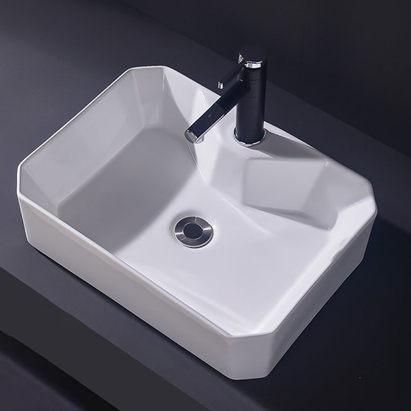 Modern Vessel Bathroom Sink Rectangular Porcelain Basin Sink (Not Include Faucet) 19.7"L x 14.6"W x 5.2"H Clearhalo 'Bathroom Remodel & Bathroom Fixtures' 'Bathroom Sinks & Faucet Components' 'Bathroom Sinks' 'bathroom_sink' 'Home Improvement' 'home_improvement' 'home_improvement_bathroom_sink' 6423509