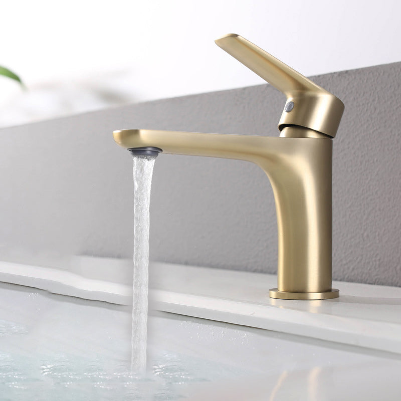 Light Luxury Vessel Sink Faucet Lever Handle Single Hole Bathroom Faucet Clearhalo 'Bathroom Remodel & Bathroom Fixtures' 'Bathroom Sink Faucets' 'Bathroom Sinks & Faucet Components' 'bathroom_sink_faucets' 'Home Improvement' 'home_improvement' 'home_improvement_bathroom_sink_faucets' 6466862