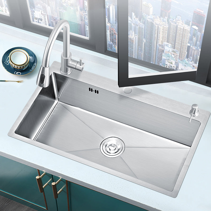 Classic Style Kitchen Sink Stainless Steel Colorfast Kitchen Sink with Drain Strainer Kit Clearhalo 'Home Improvement' 'home_improvement' 'home_improvement_kitchen_sinks' 'Kitchen Remodel & Kitchen Fixtures' 'Kitchen Sinks & Faucet Components' 'Kitchen Sinks' 'kitchen_sinks' 6467962