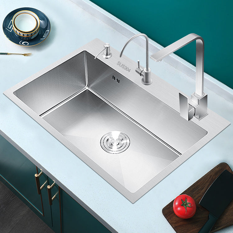 Classic Style Kitchen Sink Stainless Steel Colorfast Kitchen Sink with Drain Strainer Kit Clearhalo 'Home Improvement' 'home_improvement' 'home_improvement_kitchen_sinks' 'Kitchen Remodel & Kitchen Fixtures' 'Kitchen Sinks & Faucet Components' 'Kitchen Sinks' 'kitchen_sinks' 6467969