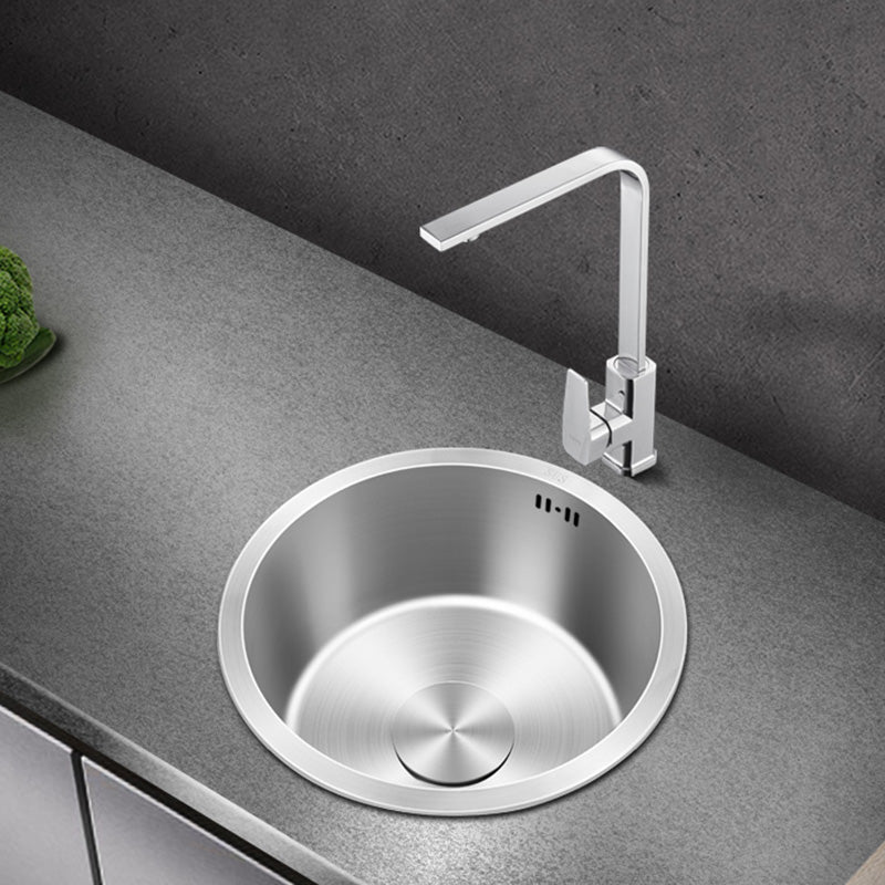 Contemporary Style Kitchen Sink Stainless Steel Round Kitchen Sink Clearhalo 'Home Improvement' 'home_improvement' 'home_improvement_kitchen_sinks' 'Kitchen Remodel & Kitchen Fixtures' 'Kitchen Sinks & Faucet Components' 'Kitchen Sinks' 'kitchen_sinks' 6485530