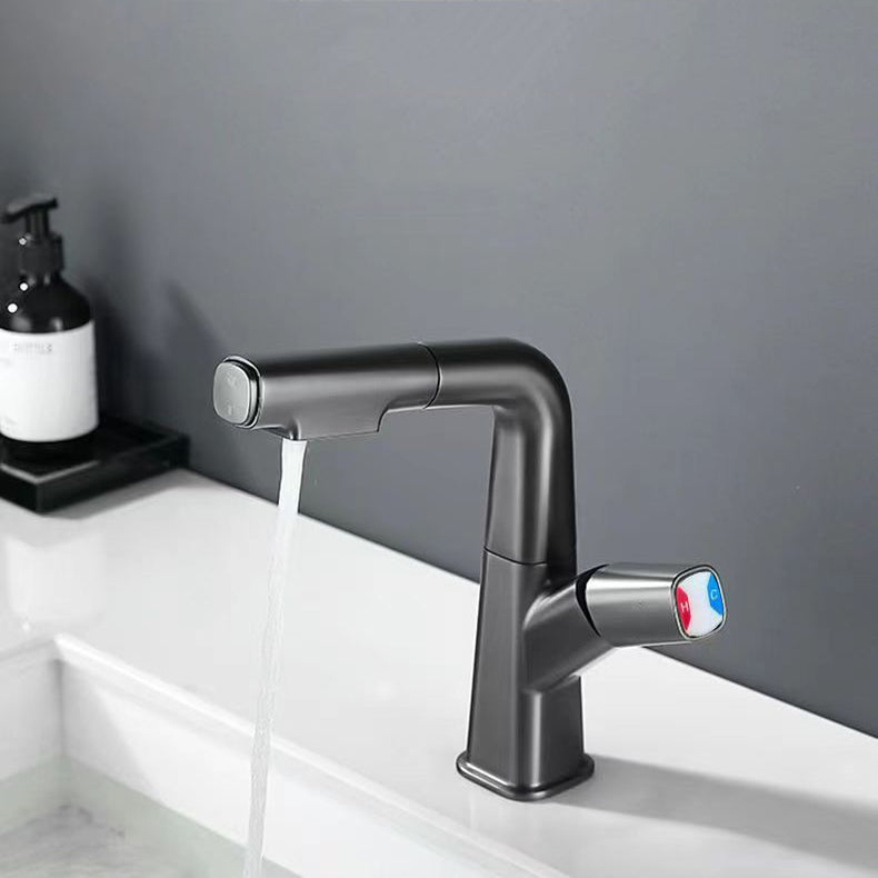 Brass Contemporary Sink Faucet Pull-out Circular Bathroom Faucet Black Clearhalo 'Bathroom Remodel & Bathroom Fixtures' 'Bathroom Sink Faucets' 'Bathroom Sinks & Faucet Components' 'bathroom_sink_faucets' 'Home Improvement' 'home_improvement' 'home_improvement_bathroom_sink_faucets' 6497477