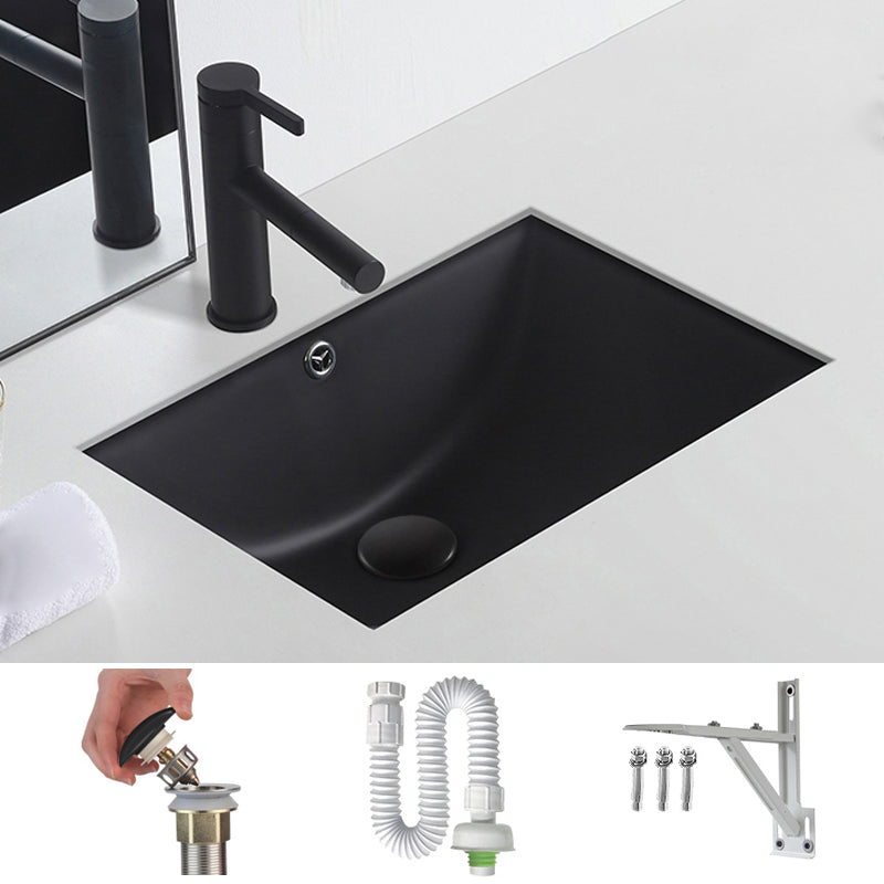 Black Undermount Vanity Sink Modern Porcelain Undermount Vanity Sink 15"L x 8"W x 6"H Sink Clearhalo 'Bathroom Remodel & Bathroom Fixtures' 'Bathroom Sinks & Faucet Components' 'Bathroom Sinks' 'bathroom_sink' 'Home Improvement' 'home_improvement' 'home_improvement_bathroom_sink' 6502794