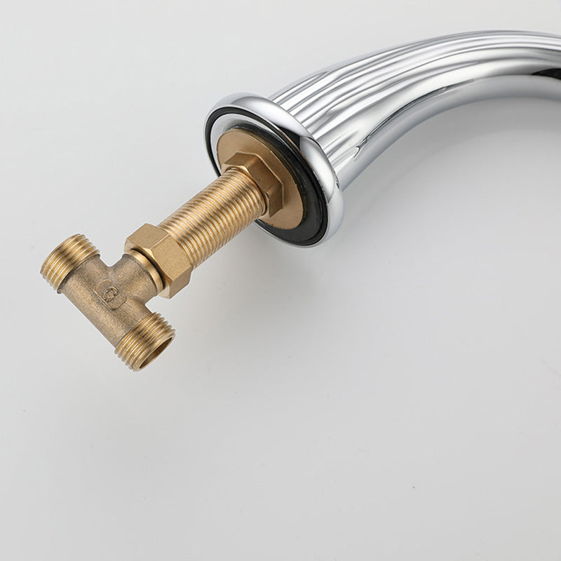Glam Centerset Faucet Brass 2 Knob Handles 3 Holes Low Arc Bathroom Sink Faucet Clearhalo 'Bathroom Remodel & Bathroom Fixtures' 'Bathroom Sink Faucets' 'Bathroom Sinks & Faucet Components' 'bathroom_sink_faucets' 'Home Improvement' 'home_improvement' 'home_improvement_bathroom_sink_faucets' 6510742