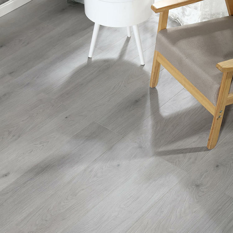 Pine Slip Resistant Laminate Plank Flooring Modern Laminate Floor Clearhalo 'Flooring 'Home Improvement' 'home_improvement' 'home_improvement_laminate_flooring' 'Laminate Flooring' 'laminate_flooring' Walls and Ceiling' 6528533