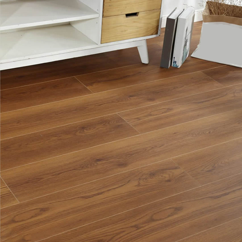 Pine Slip Resistant Laminate Plank Flooring Modern Laminate Floor Light Brown Clearhalo 'Flooring 'Home Improvement' 'home_improvement' 'home_improvement_laminate_flooring' 'Laminate Flooring' 'laminate_flooring' Walls and Ceiling' 6528535