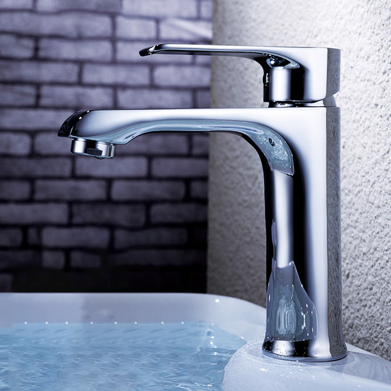 Lever Handle Vessel Sink Faucet Circular Modern Bathroom Faucet Clearhalo 'Bathroom Remodel & Bathroom Fixtures' 'Bathroom Sink Faucets' 'Bathroom Sinks & Faucet Components' 'bathroom_sink_faucets' 'Home Improvement' 'home_improvement' 'home_improvement_bathroom_sink_faucets' 6558156