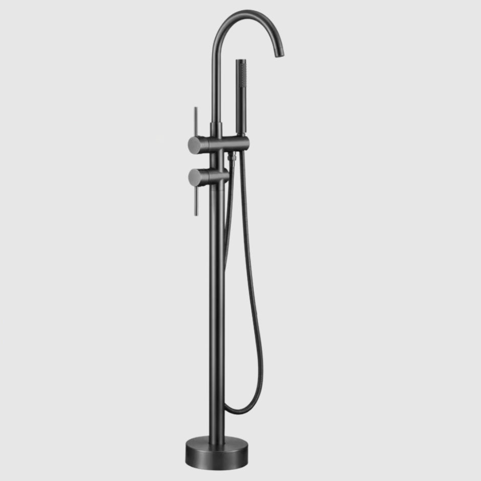 Floor Mounted Copper Freestanding Tub Filler Simple High Arc Freestanding Tub Filler Trim Clearhalo 'Bathroom Remodel & Bathroom Fixtures' 'Bathtub Faucets' 'bathtub_faucets' 'Home Improvement' 'home_improvement' 'home_improvement_bathtub_faucets' 6558564