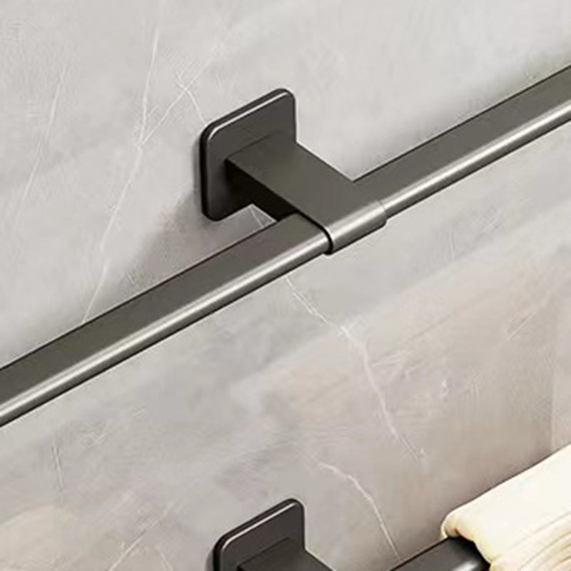 Contemporary Aluminum Bath Hardware Set Towel Bar Bathroom Hardware Clearhalo 'Bathroom Hardware Sets' 'Bathroom Hardware' 'Bathroom Remodel & Bathroom Fixtures' 'bathroom_hardware_sets' 'Home Improvement' 'home_improvement' 'home_improvement_bathroom_hardware_sets' 6568608