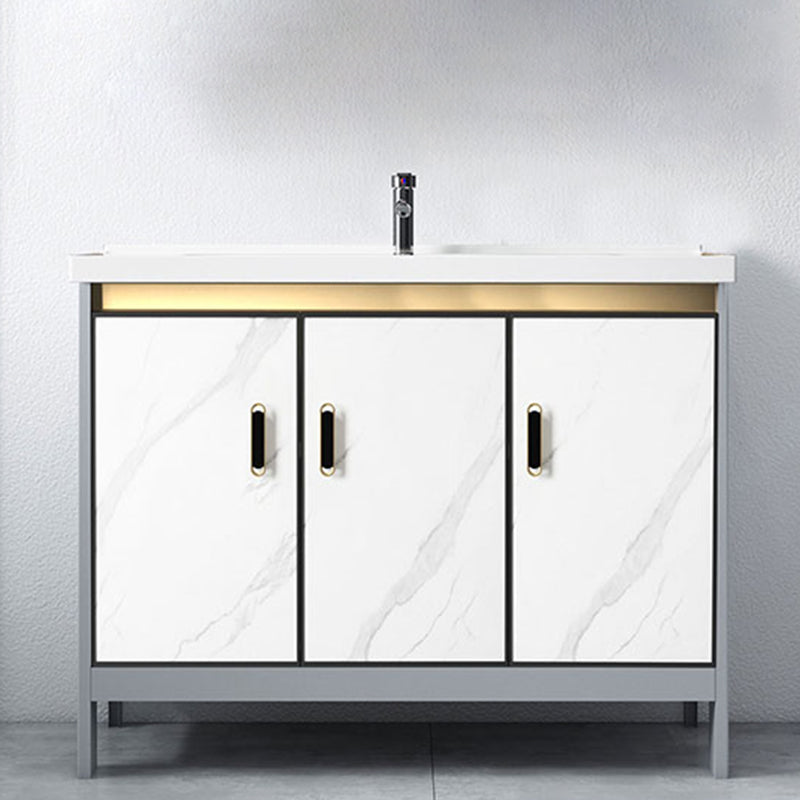 White Vanity Set Single Sink Freestanding Metal Mirror Bathroom Vanity with Faucet Clearhalo 'Bathroom Remodel & Bathroom Fixtures' 'Bathroom Vanities' 'bathroom_vanities' 'Home Improvement' 'home_improvement' 'home_improvement_bathroom_vanities' 6578058