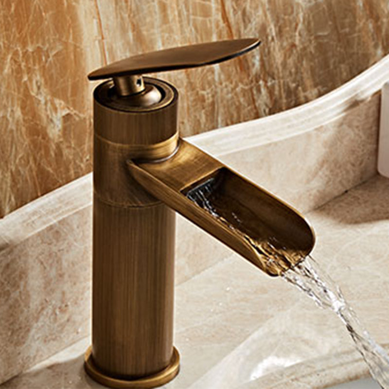 Farmhouse Style Faucet Single Lever Handle Faucet for Bathroom Clearhalo 'Bathroom Remodel & Bathroom Fixtures' 'Bathroom Sink Faucets' 'Bathroom Sinks & Faucet Components' 'bathroom_sink_faucets' 'Home Improvement' 'home_improvement' 'home_improvement_bathroom_sink_faucets' 6594997