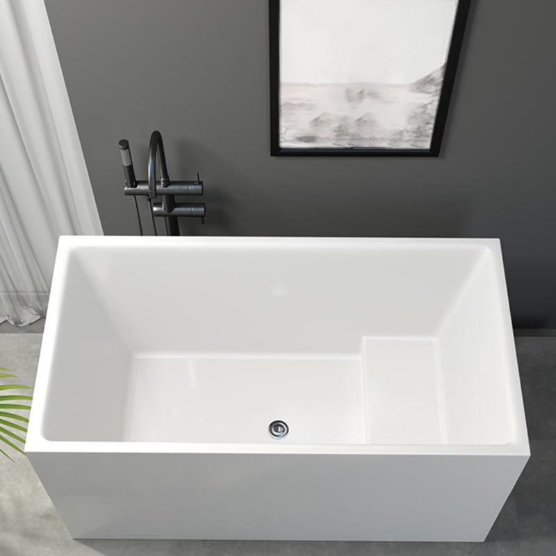 Modern Soaking Freestanding Bath Tub Acrylic Bathroom Bathtub in White Clearhalo 'Bathroom Remodel & Bathroom Fixtures' 'Bathtubs' 'Home Improvement' 'home_improvement' 'home_improvement_bathtubs' 'Showers & Bathtubs' 6639736