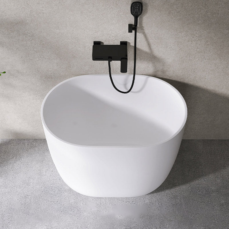 Modern Style Freestanding Bath Tub Oval Acrylic Soaking Bathtub in White Without Seat Tub with Wall Mounted Faucets Clearhalo 'Bathroom Remodel & Bathroom Fixtures' 'Bathtubs' 'Home Improvement' 'home_improvement' 'home_improvement_bathtubs' 'Showers & Bathtubs' 6639864