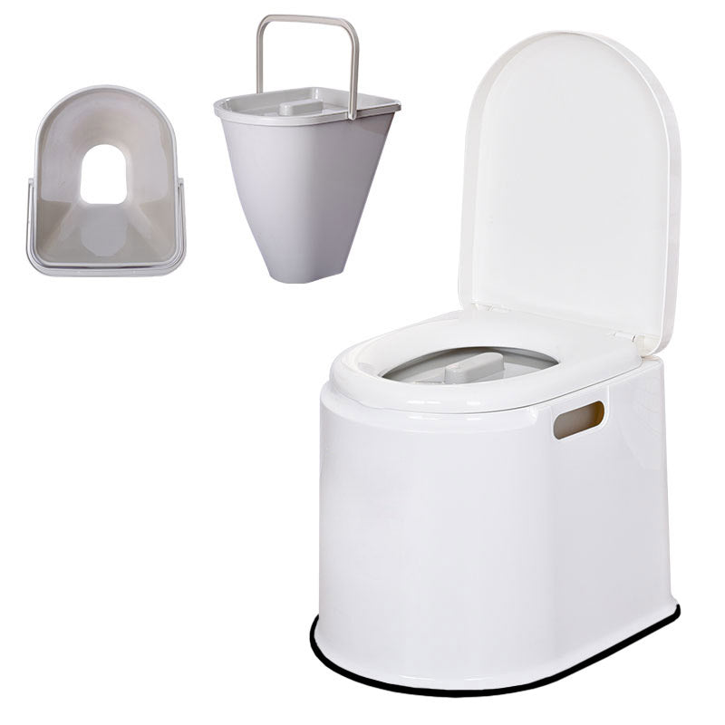 Modern Plastic Toilet Floor Mounted Toilet Bowl with Slow Close Seat for Washroom 14"L x 17"W x 16"H White Hollow Barrel Clearhalo 'Bathroom Remodel & Bathroom Fixtures' 'Home Improvement' 'home_improvement' 'home_improvement_toilets' 'Toilets & Bidets' 'Toilets' 6639990