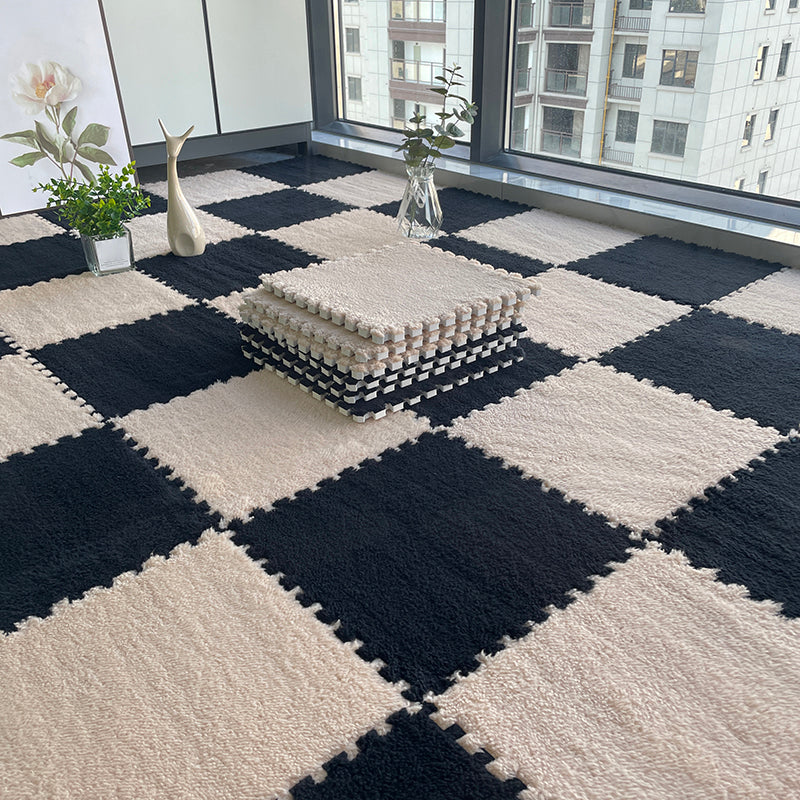 Dark Color Level Loop Carpet Tile Non-Skid Interlocking Bedroom Carpet Tiles White-Black Clearhalo 'Carpet Tiles & Carpet Squares' 'carpet_tiles_carpet_squares' 'Flooring 'Home Improvement' 'home_improvement' 'home_improvement_carpet_tiles_carpet_squares' Walls and Ceiling' 6643120