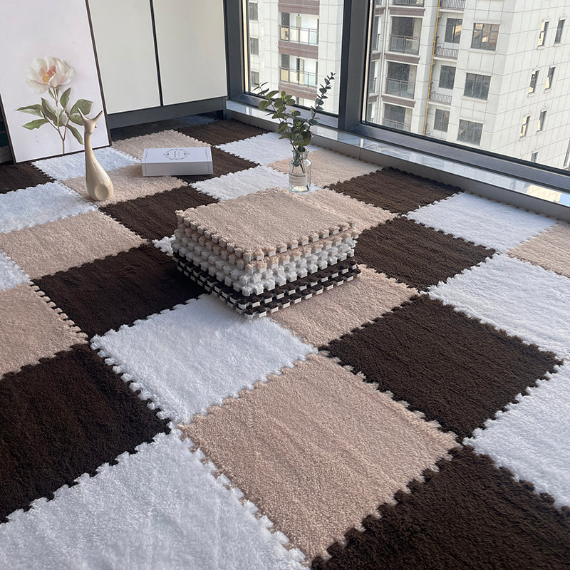 Dark Color Level Loop Carpet Tile Non-Skid Interlocking Bedroom Carpet Tiles Gray-Brown-White Clearhalo 'Carpet Tiles & Carpet Squares' 'carpet_tiles_carpet_squares' 'Flooring 'Home Improvement' 'home_improvement' 'home_improvement_carpet_tiles_carpet_squares' Walls and Ceiling' 6643124