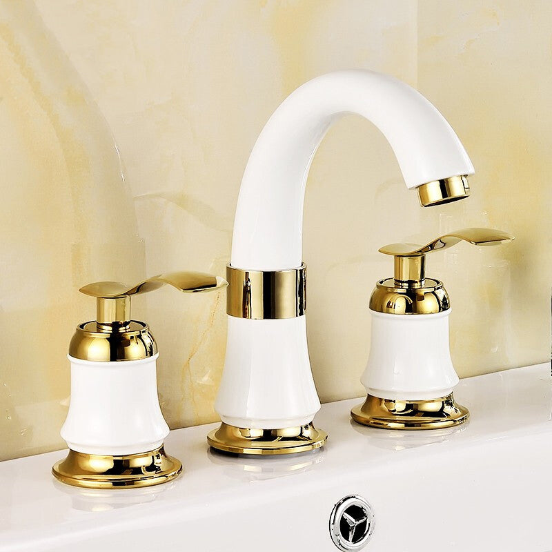 Luxury Rotatable Widespread Sink Faucet Circular Lever Handle Faucet with Water Hose Clearhalo 'Bathroom Remodel & Bathroom Fixtures' 'Bathroom Sink Faucets' 'Bathroom Sinks & Faucet Components' 'bathroom_sink_faucets' 'Home Improvement' 'home_improvement' 'home_improvement_bathroom_sink_faucets' 6643599