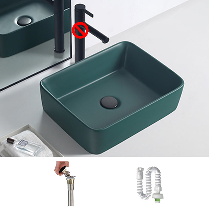 Rectangular Trough Bathroom Sink Modern Trough Bathroom Sink 18.9"L x 11.8"W x 5.1"H Blackish Green Sink Clearhalo 'Bathroom Remodel & Bathroom Fixtures' 'Bathroom Sinks & Faucet Components' 'Bathroom Sinks' 'bathroom_sink' 'Home Improvement' 'home_improvement' 'home_improvement_bathroom_sink' 6643977