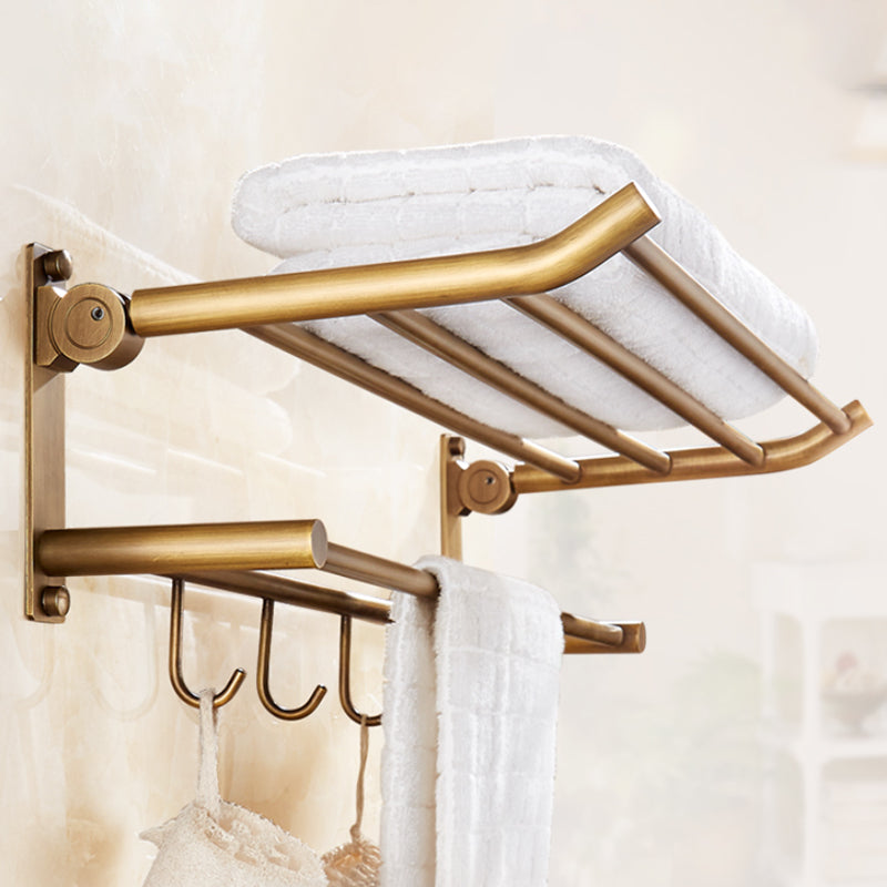 Traditional Bathroom Accessory Kit Gold Paper Holder Bathroom Set Clearhalo 'Bathroom Hardware Sets' 'Bathroom Hardware' 'Bathroom Remodel & Bathroom Fixtures' 'bathroom_hardware_sets' 'Home Improvement' 'home_improvement' 'home_improvement_bathroom_hardware_sets' 6649204