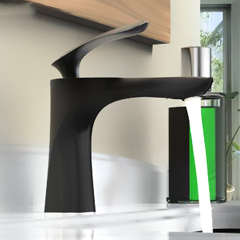 Contemporary Centerset Faucet Lever Handle Low Arc Solid Brass Faucet Black Clearhalo 'Bathroom Remodel & Bathroom Fixtures' 'Bathroom Sink Faucets' 'Bathroom Sinks & Faucet Components' 'bathroom_sink_faucets' 'Home Improvement' 'home_improvement' 'home_improvement_bathroom_sink_faucets' 6693926