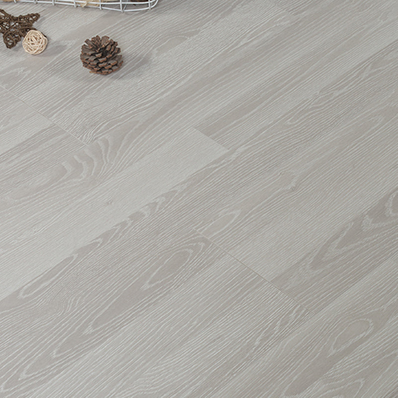 Modern Laminate Flooring Waterproof Slip Resistant Laminate Flooring Silver Clearhalo 'Flooring 'Home Improvement' 'home_improvement' 'home_improvement_laminate_flooring' 'Laminate Flooring' 'laminate_flooring' Walls and Ceiling' 6695796