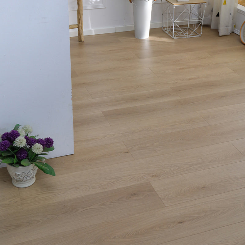 Laminate Flooring Wood Living Room Waterproof Indoor Laminate Flooring Light Brown Clearhalo 'Flooring 'Home Improvement' 'home_improvement' 'home_improvement_laminate_flooring' 'Laminate Flooring' 'laminate_flooring' Walls and Ceiling' 6695849