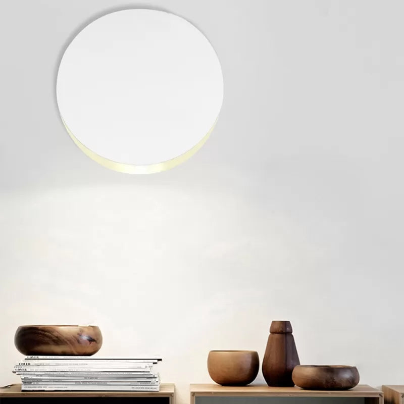 Circle Child Bedroom Wall Light Metal Modern Simple Sconce Light for Living Room Clearhalo 'Wall Lamps & Sconces' 'Wall Lights' Lighting' 67049